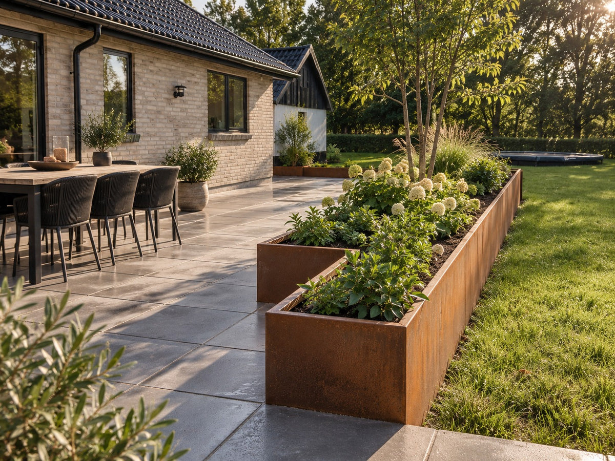 Corten retaining wall