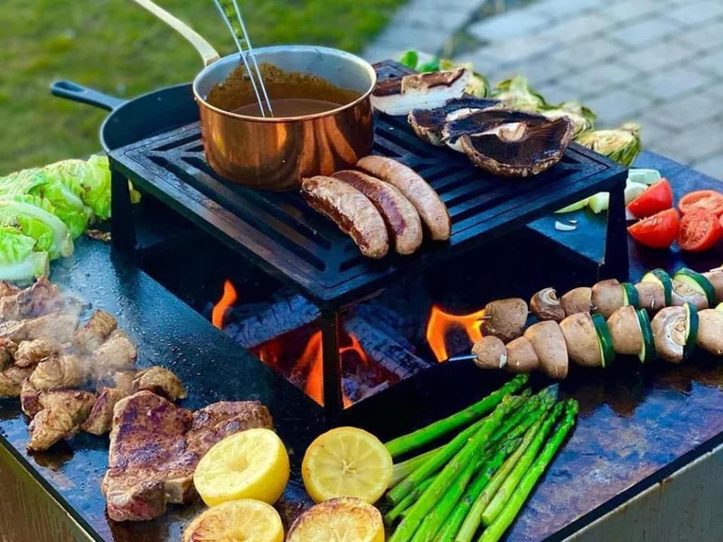 BBQ fire pit CUBY black 80 x 80 x 80 cm