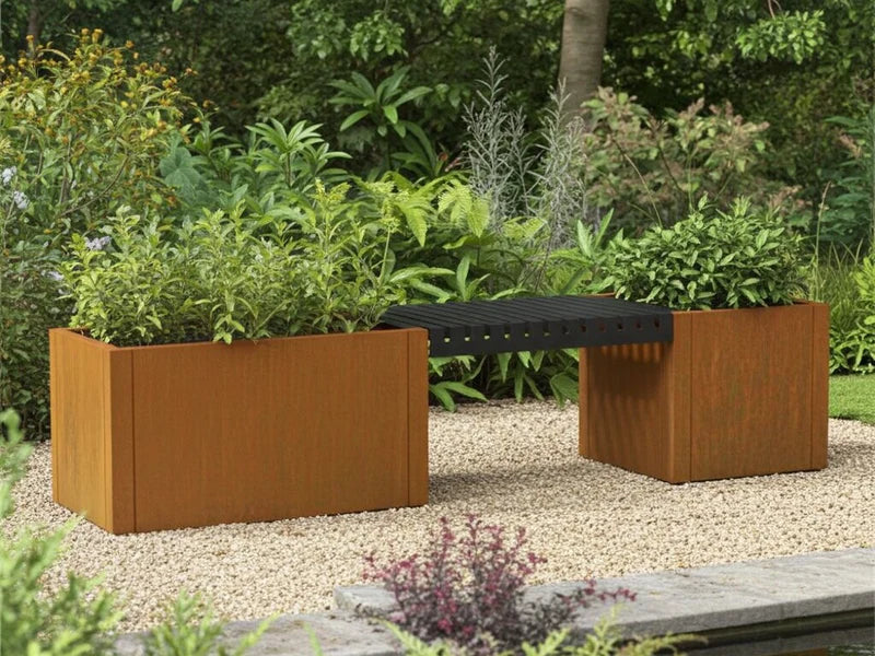 Bankset aus Cortenstahl mit integrierten Pflanzkästen