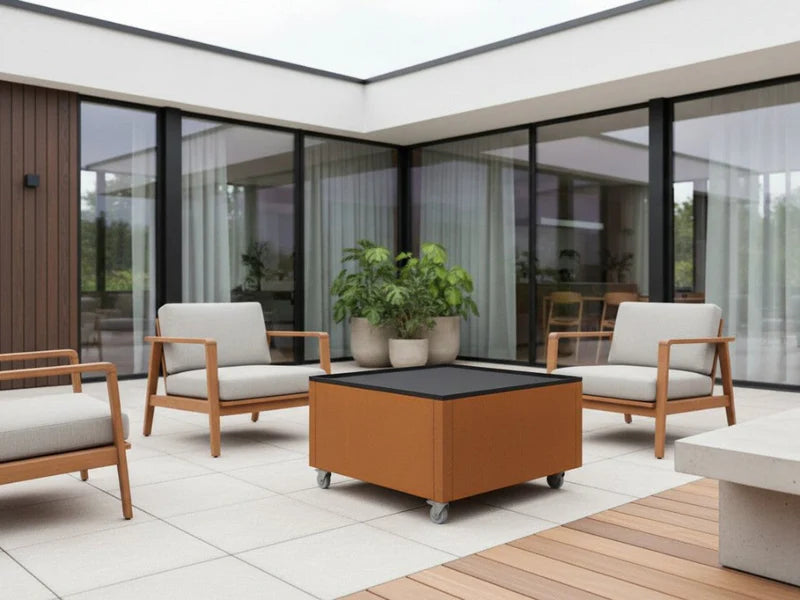 Loungetisch aus Cortenstahl mit Rädern