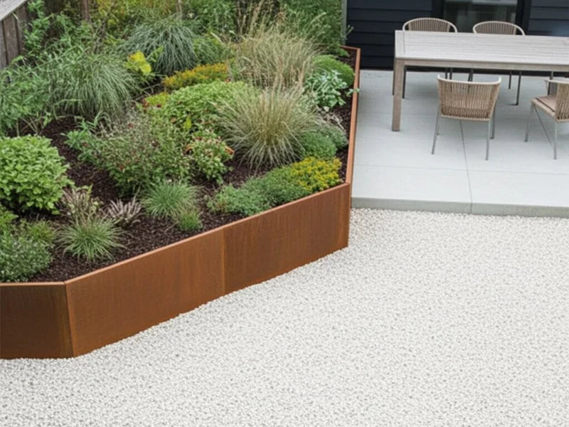 Außenwinkel 45 Grad für Stützmauer aus Cortenstahl im Garten